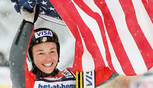Die US-Amerikanerin Lindsey Van ist die erste Weltmeisterin in der Geschichte des Frauen-Skispringen
