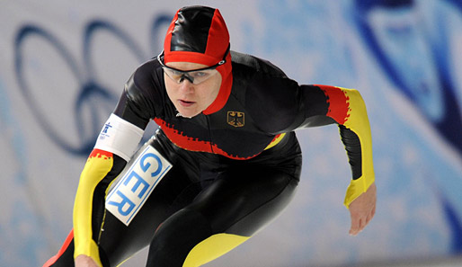 Die 31-jährige Jenny Wolf gewann 2010 in Vancouver die Silbermedaille über 2 x 500m