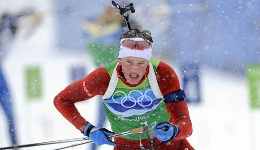 Tarjei Bö gewann bei den Olympischen Spielen 2010 mit der norwegischen Staffel die Goldmedaille