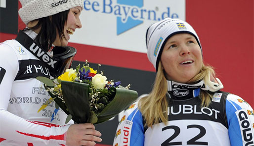 Anja Pärson (r.) ist mittlerweile die zweiterfolgreichste Ski-Rennfahrerin bei WMs