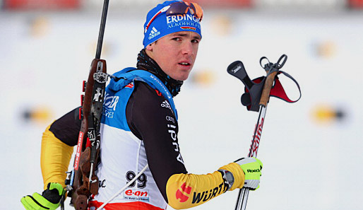 Simon Schempp landete beim Sprint-Weltcup in Pokljuka auf Rang 15