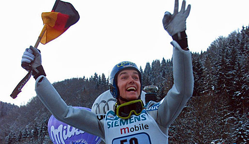 Sven Hannawald 2002 nach dem vierten Sieg beim vierten Tournee-Springen