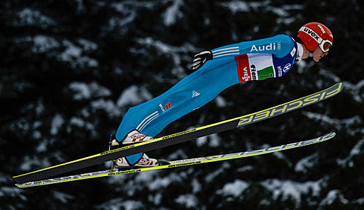 Richard Freitag gewann das Weltcupspringen in Lahti. Severin Freund wurde Dritter