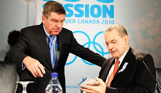 Thomas Bach (l.) ist seit 2000 Vize-, Jacques Rogge (r.) seit 2001 Präsident des IOC