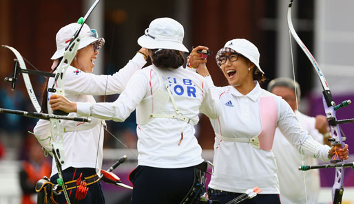 Grund zu Freude: Südkoreas Bogenschützinnen holten ihr siebtes Gold in Folge