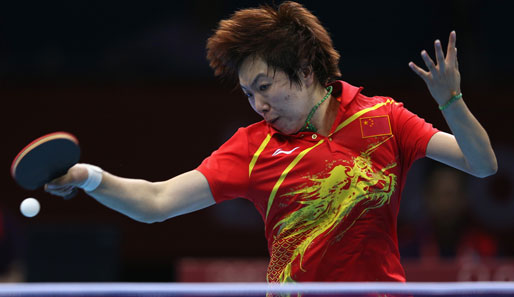 In der Neuauflage des WM-Finals von 2011 holte Li Xiaoxia gegen Ding Ning Olympia-Gold