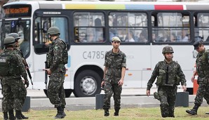 Ein Bus mit Journalisten wurde in Rio de Janeiro angegriffen