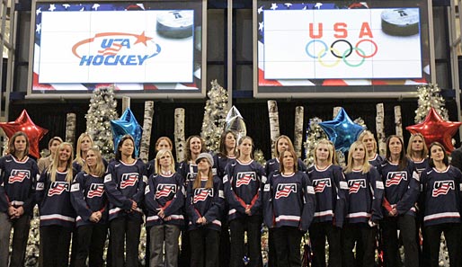 Die amerikanischen Eishockey-Damen unterlagen 2006 im Halbfinale Schweden