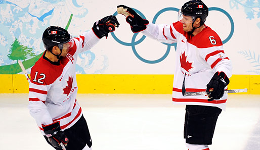 Kanada freute sich über ein souveränes Match gegen die Russen - und den Einzug ins Halbfinale