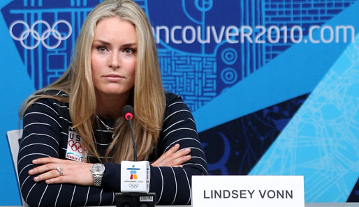 Lindsey Vonn informiert die Presse über ihren gefährdeten Olympia-Start