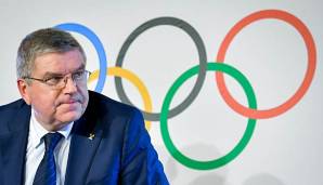 Thomas Bach auf einer Pressekonferenz zu den Olympischen Spielen 2018