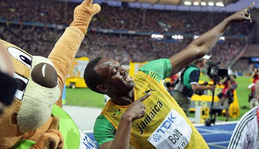 Usain Bolt feierte seine Siege in Berlin immer mit seinem besten Kumpel, dem Maskottchen Berlino