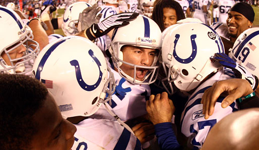 Adam Vinatieri und die Colts feiern den Sieg bei den Chargers