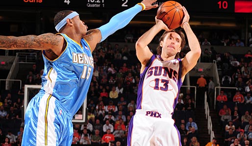 Suns-Spielmacher Steve Nash erzielte 15 Punkte und 9 Assists beim Sieg über die Denver Nuggets