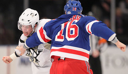 Sean Avery vs. Tyler Kennedy. Rangers vs. Penguins. New York vs. Pittsburgh