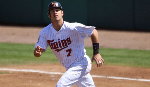 Joe Mauer von den Minnesota Twins hat seinen Vertrag bis zum Jahr 2017 verlängert