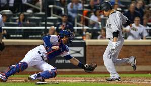 Masahiro Tanaka (r.) erzielte gegen die Mets zwar einen Run, verletzte sich dabei aber an beiden Beinen.