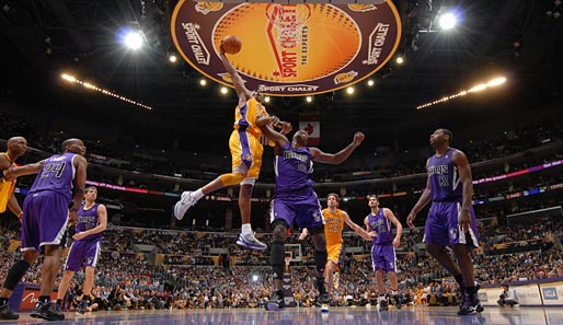 Die Los Angeles Lakers unterlagen den Sacramento Kings mit 95:100
