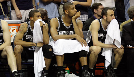 Die San Antonio Spurs sind nur noch eine Niederlage vom Playoff-Aus entfernt