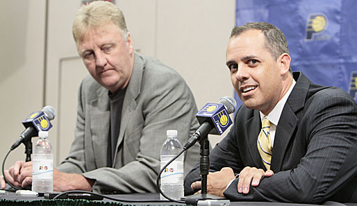 Frank Vogel (r.) wurde bei den Indiana Pacers zum Cheftrainer befördert
