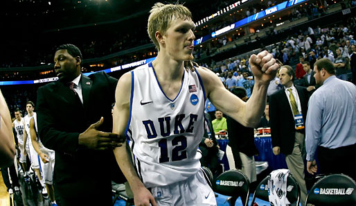 Mit den Duke Blue Devils gewann Kyle Singler 2010 die NCAA Championship