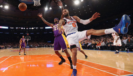 Tyson Chandler (r.) bleibt mit seinen New York Knicks im Madison Square Garden weiterhin unbesiegt