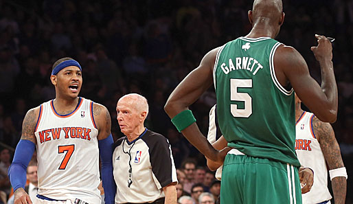 Carmelo Anthony geriet im Spiel der Knicks gegen Boston heftig mit Kevin Garnett aneinander