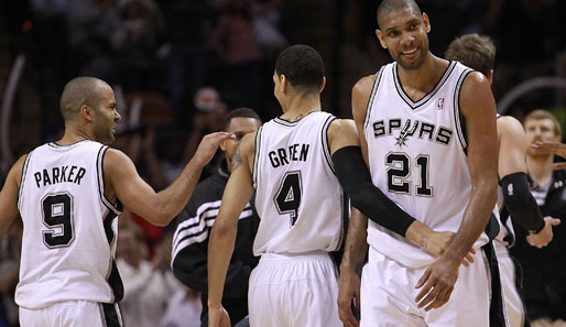 Spurs-Anführer Tim Duncan hatte nach dem Kantersieg gegen die Nets gut lachen