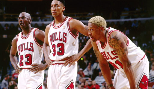 Michael Jordan, Scottie Pippen und Dennis Rodman gewannen gemeinsam die Titel von 1996-1998