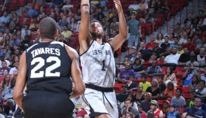 Kyle Anderson (r.) steht mit den Spurs im Finale der Summer League von Las Vegas