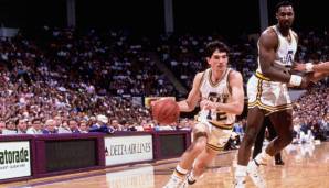 Platz 8: 1989 - Diese beiden gibt es nur im Duo: Zum Saisonstart gegen Denver servierte John Stockton 19 Assists – viele davon verwertete Karl Malone auf dem Weg zu 40 Punkten