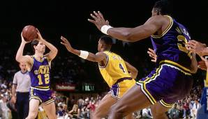 Platz 8: John Stockton (Utah Jazz) - 10 Punkte (4/10 FG), 18 Assists, 0 Turnover in der Saison 1992/93 gegen die Los Angeles Lakers