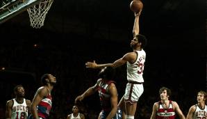 Platz 7: Kareem Abdul-Jabbar (Milwaukee Bucks, Los Angeles Lakers) - 508 Spiele zwischen dem 18.10.1969 und dem 07.01.1976.