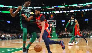 Spielt Anthony Davis (M.) in der kommenden Saison doch bei den Boston Celtics?