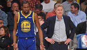 Warriors-Coach Steve Kerr und Kevin Durant mussten gegen die Celtics eine deftige Klatsche hinnehmen.
