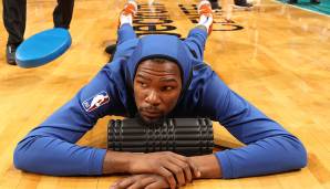 Ebenfalls nicht ganz unwichtig: Durant könnte als Veteran mit mindestens zehn Jahren NBA-Erfahrung einen Maximal-Vertrag unterschrieben, der ihm bis zu 35 Prozent des Salary Caps einbringen könnte. Dies entspricht 38,15 Mio. Dollar für 2019.