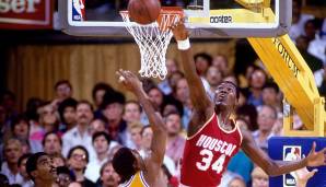 Hakeem Olajuwon (Houston Rockets): 11 Punkte, 11 Rebounds und 10 Blocks gegen die Los Angeles Lakers in Spiel 2 der ersten Runde 1990.