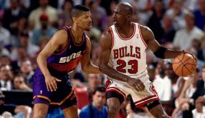 Platz 9: Michael Jordan (Chicago Bulls) - 13 Spiele mit mindestens 30 Punkten in den Playoffs 1993