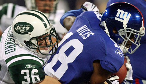 Das Duell der Lokalrivalen in New York: Jets (l.) gegen Giants