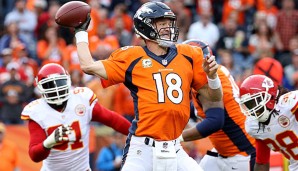 Nach vier Interceptions muss Peyton Manning das Spiel verlassen