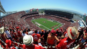 San Francisco 49ers: Das jüngste Stadion in diesem Quartett - und somit auch das teuerste: Geschätzte 1,3 Milliarden Dollar kostete die 2014 eröffnete Heimstätte der 49ers. Dafür gibt es auch jede Menge Technologie...