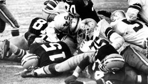 Kältestes Spiel: Das NFL Championship Game 1967 ging in die Geschichte ein als "Ice Bowl". Die Green Bay Packers schlugen die Dallas Cowboys in der Frozen Tundra des Lambeau Fields. Bei Kick-Off hatte es -25 Grad Celsius!