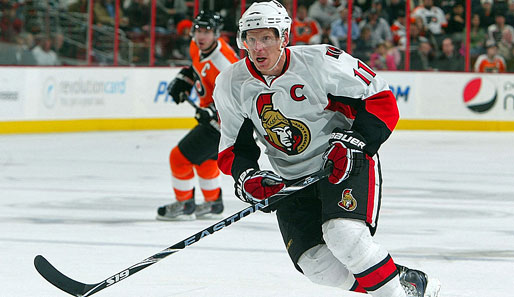Daniel Alfredsson von den Ottawa Senators gewann mit den Schweden 2006 Olympia-Gold