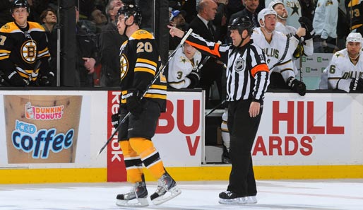 Daniel Paille von den Bruins flog nach einem illegalen Hit vom Eis
