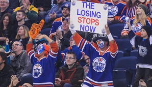 Der Wunsch dieses Fans der Edmonton Oilers wurde in Anaheim nicht erhört