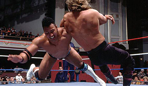 Sein WWE-Debüt feierte er bei den Survivor Series 1996. Damals trat er noch unter dem Namen Rocky Maivia an und trug den Spitznamen The Blue Chipper