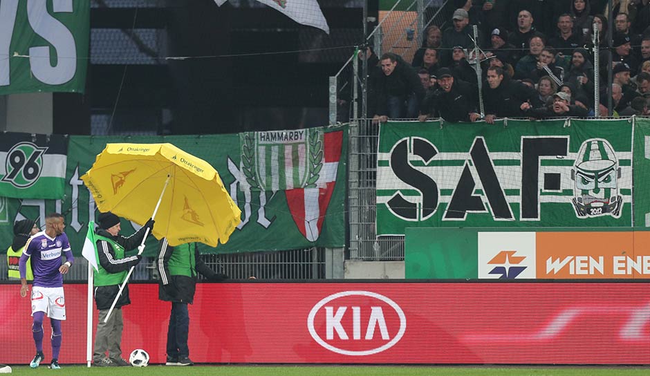 Rapid Wien droht zu implodieren, der Verein hat seine Fans nicht im Griff. SPOX fasst die Vorfälle mit Rapid-Fans der letzten Jahre zusammen.