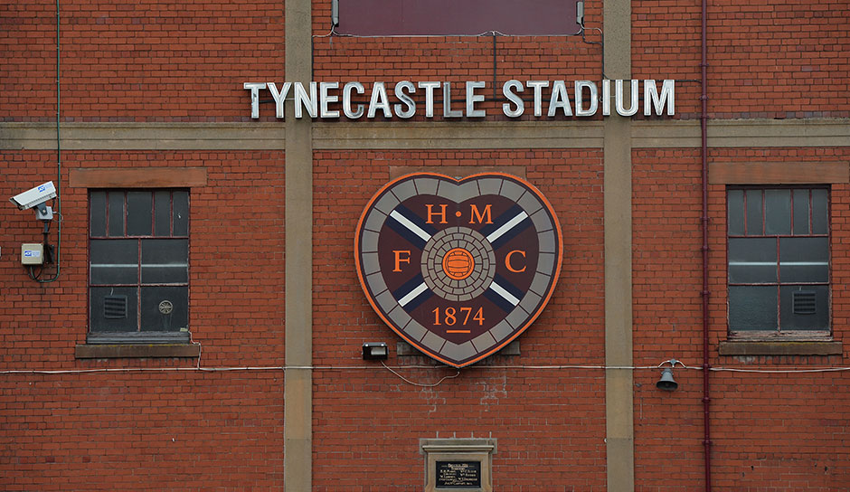 Zuhause ist der Klub im Geschichtsträchtigen Tynecastle Park in Edinburgh - das Stadion fasst beinahe 20.000 Zuschauer.