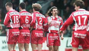 SK Vorwärts Steyr - 9 Saisons: Die Rot-Weißen spielten von 1988 bis 1996 und in der Saison 1998/99 in der höchsten Liga. Es folgte ein Zwangsausgleich und ein Neustart in der achthöchsten Spielklasse. Seit 2018 ist Steyr in der 2. Liga vertreten.