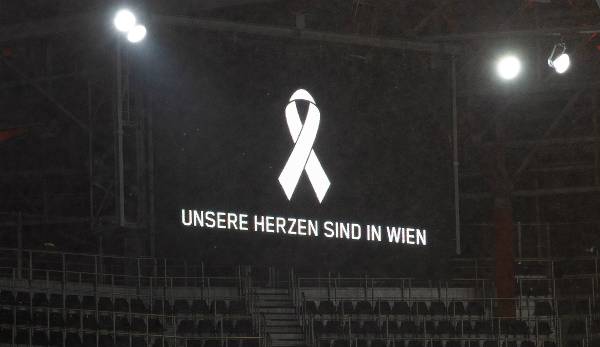 Salzburg mit einer Botschaft für die Terror-Opfer
